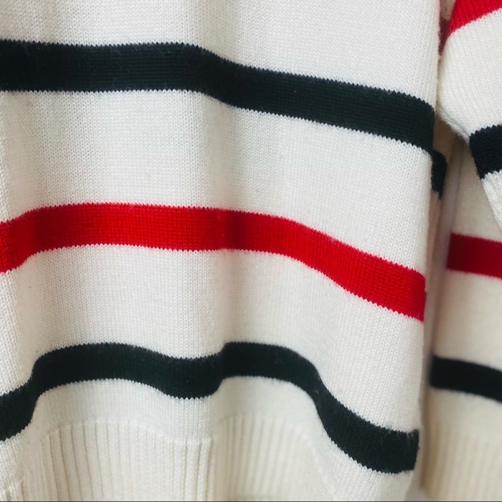 Disney Forever 21 Mickey Mouse Sweater Red White Black Sz S - Picture 8 of 12